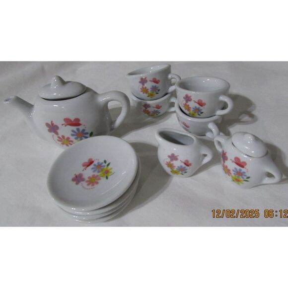 Boley Tasty Gourmet Childs Porcelain Tea Set 13 piece set flowers butterfly - Picture 4 of 4